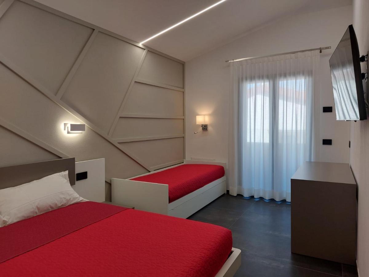 Incantos Charme B&B Tortolì Екстериор снимка