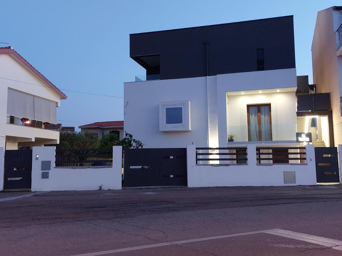 Incantos Charme B&B Tortolì Екстериор снимка